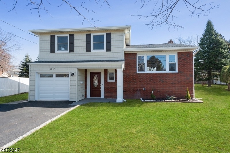 2317 Desisto Dr, Rahway, NJ 07065 - photo 1