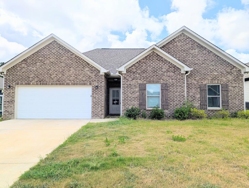 60 Avalon Way, Clanton, AL 35045 - photo 1