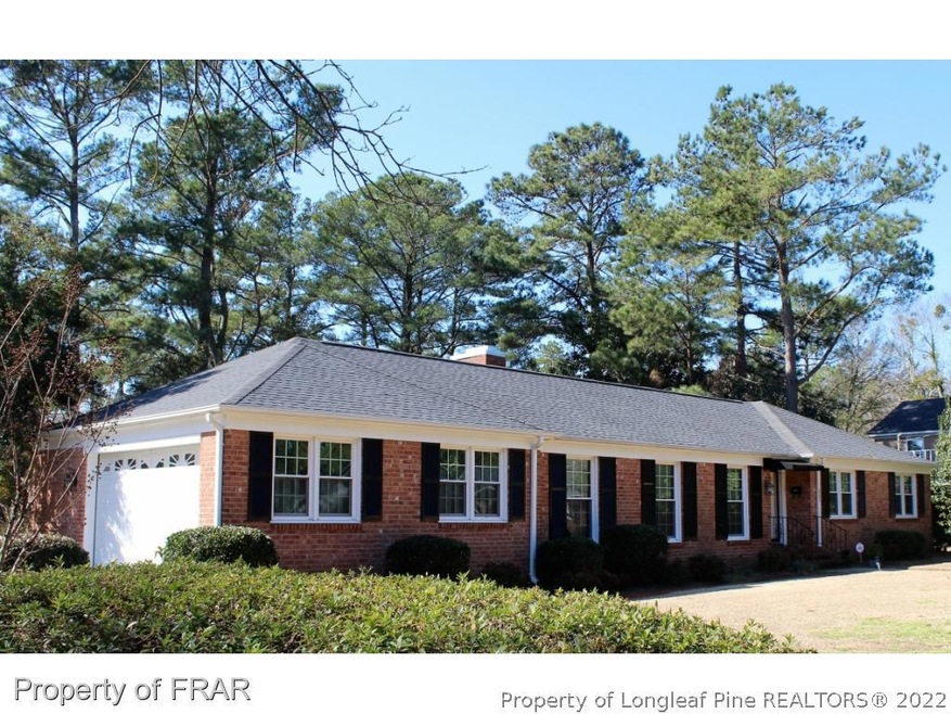 2703 Mirror Lake Dr, Fayetteville, NC 28303 - photo 1