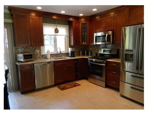 Kitchen. New Stainless & Granite Kitchen with tile