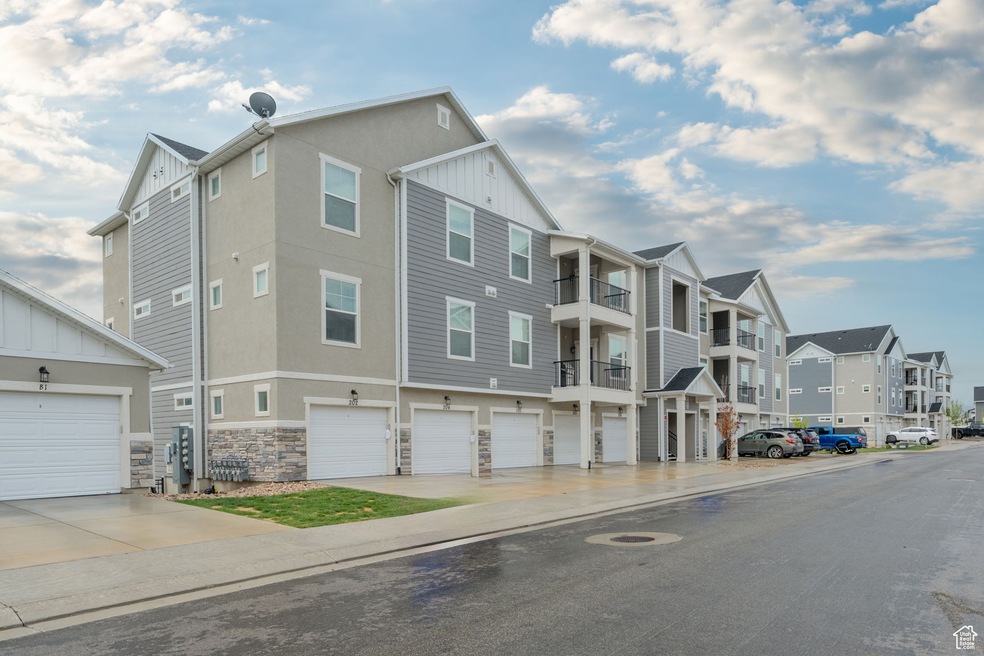 1809 W Terra Vista Ln unit H101, Saratoga Springs, UT 84045 - photo 1