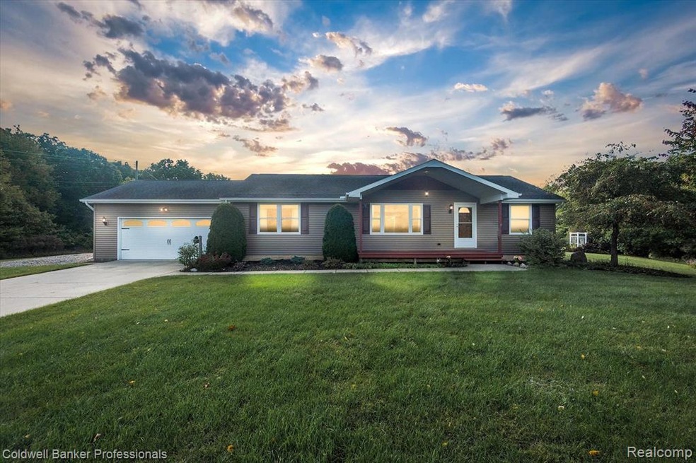Welcome to 5121 Clearview Drive