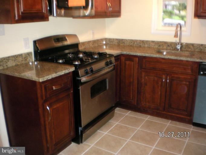 5017 Blaine St NE, Washington, DC 20019 - photo 1