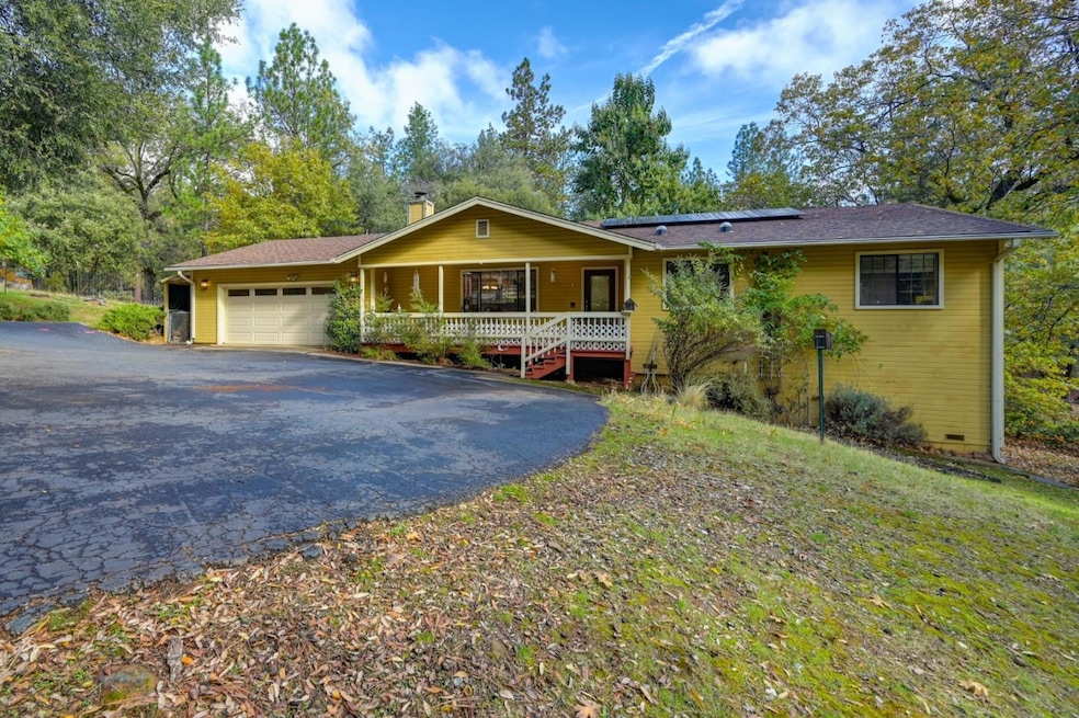 21335 Robin Ln, Pine Grove, CA 95665 - photo 1