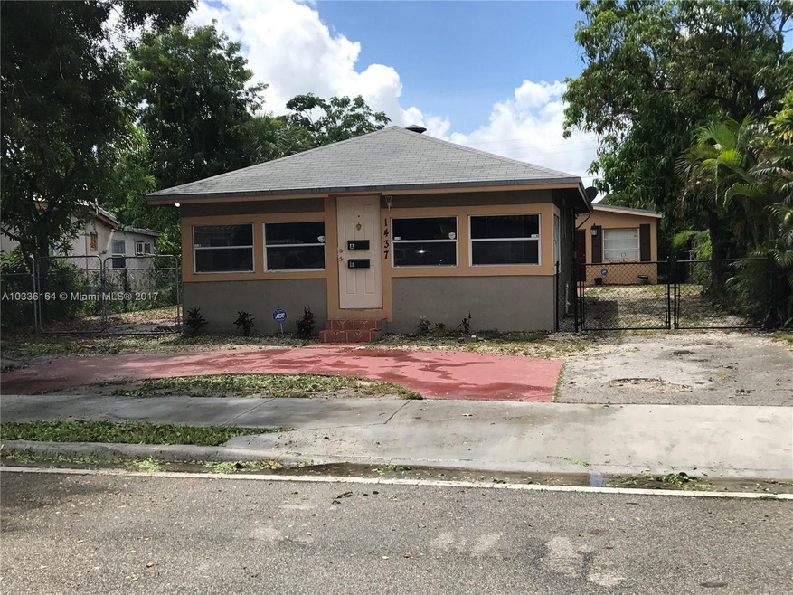 FRONT HOUSE AND BACK HOUSE