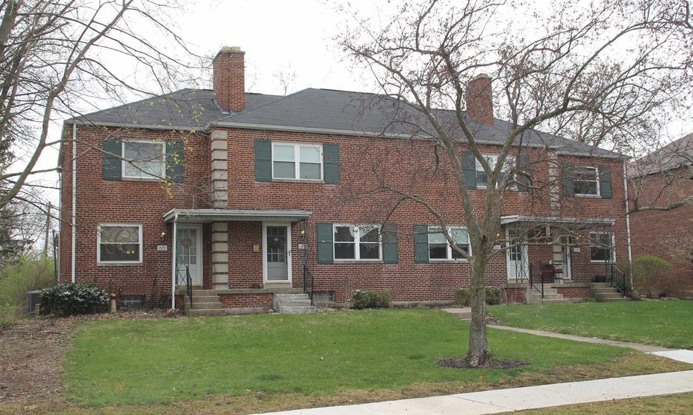 1579 Waltham