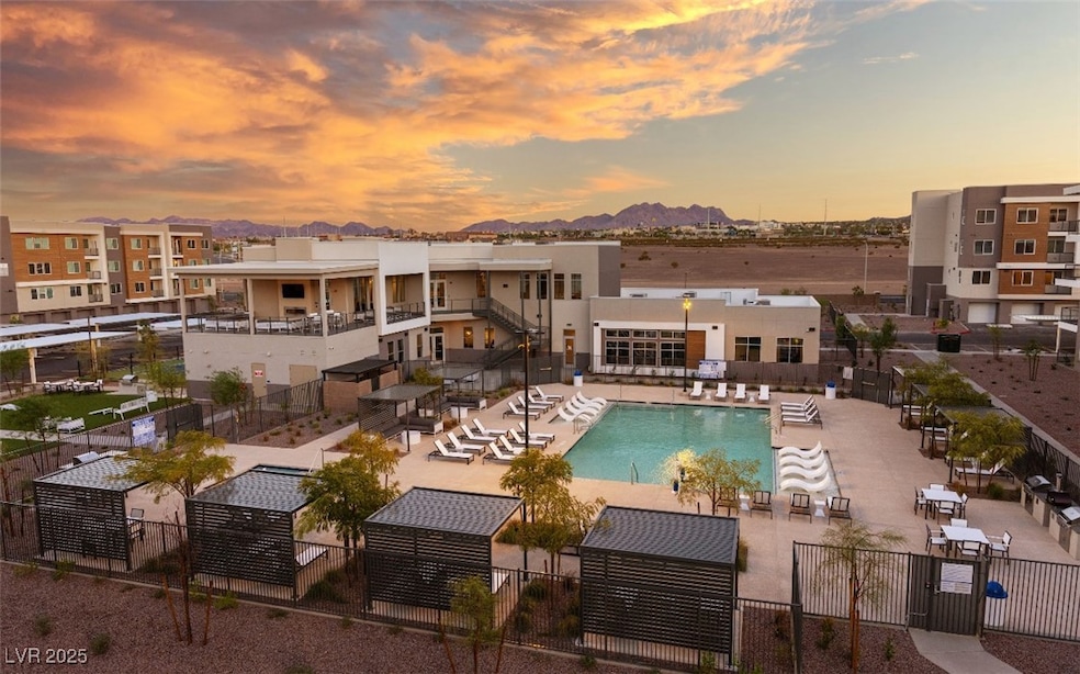 100 E Warm Springs Rd unit 4, Henderson, NV 89011 - photo 1