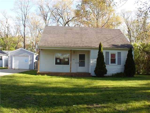 712 W Northrup St, Lansing, MI 48911 - photo 1