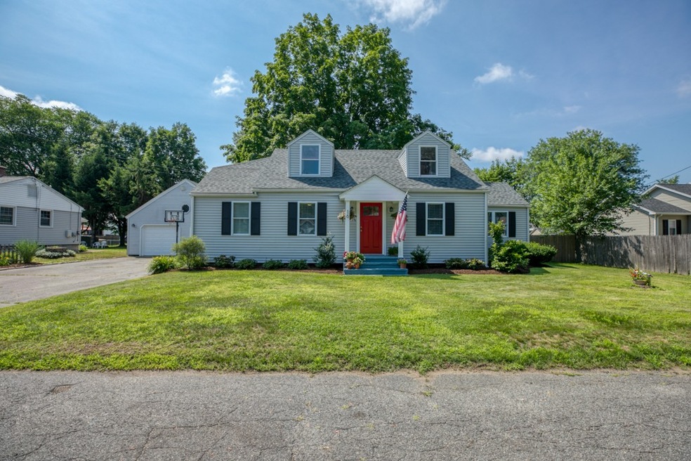 16 Howard Ave, Easthampton, MA 01027 - photo 1