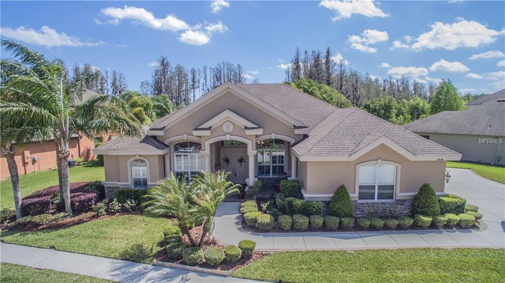 Stunning Samuels executive home with all bells and