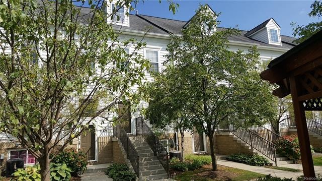 Attractive front entrance