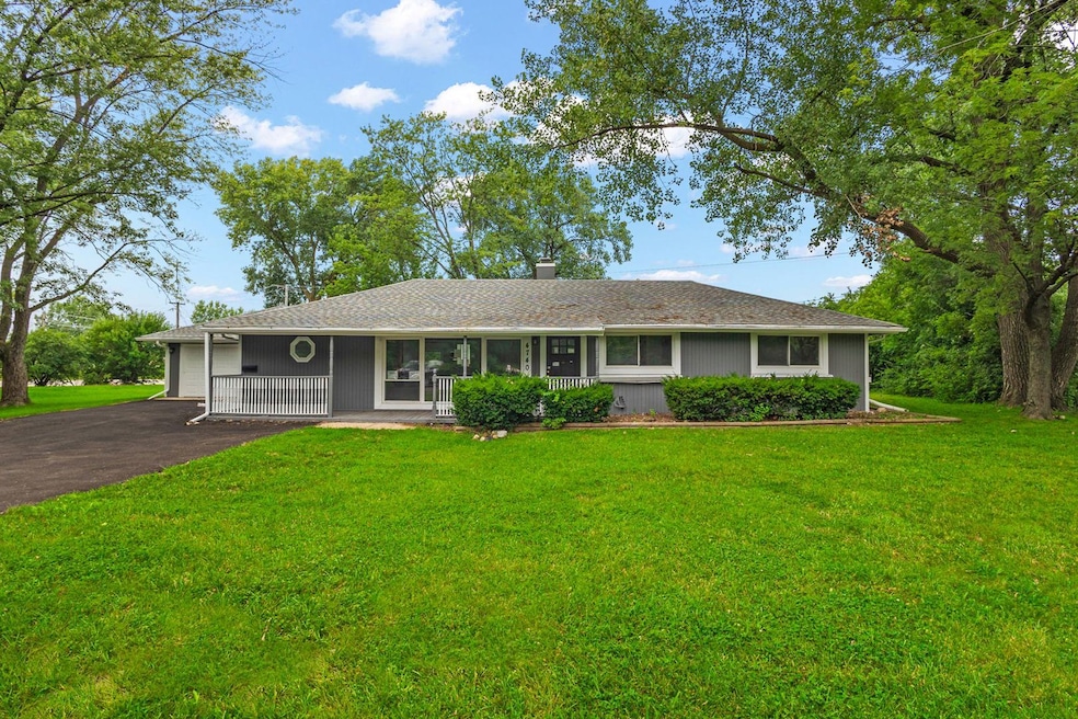 4740 179th Place, Country Club Hills, IL 60478 - photo 1