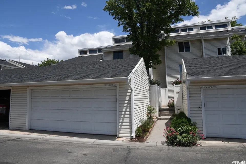 227 West Ln, Provo, UT 84601 - photo 1