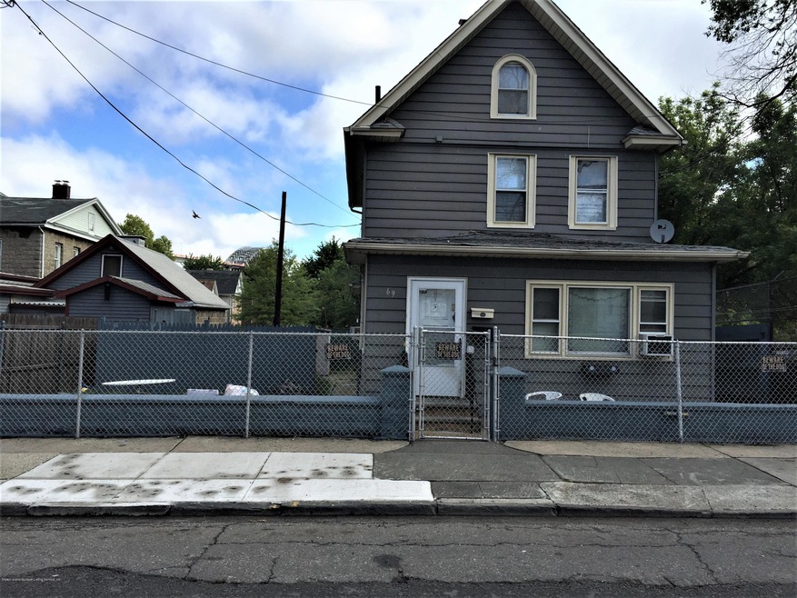 69 Innis St, Staten Island, NY 10302 - photo 1
