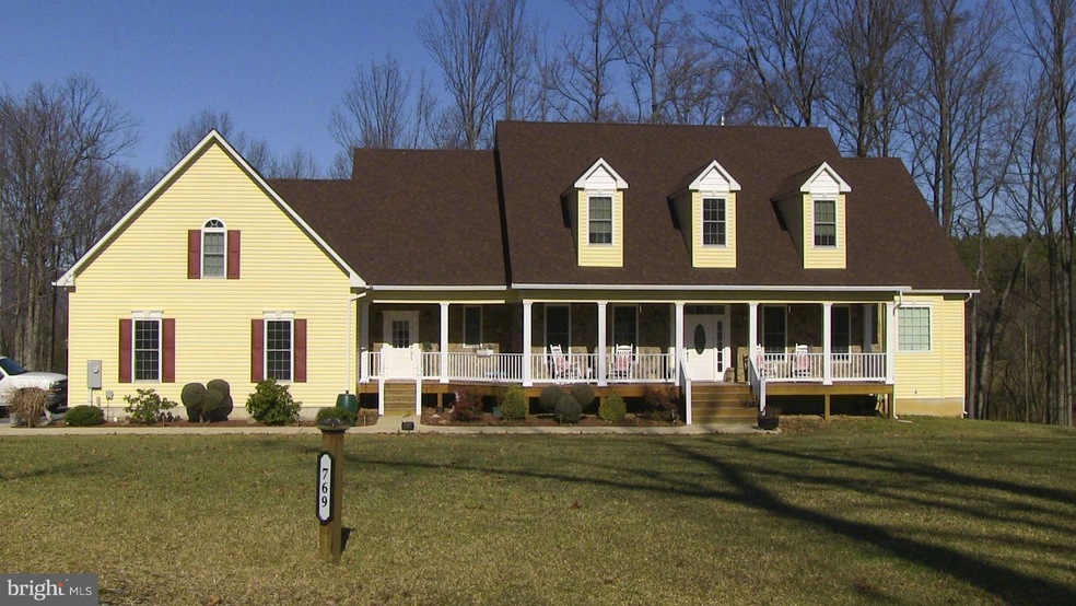 769 Jones Farm Rd, Bentonville, VA 22610 - photo 1