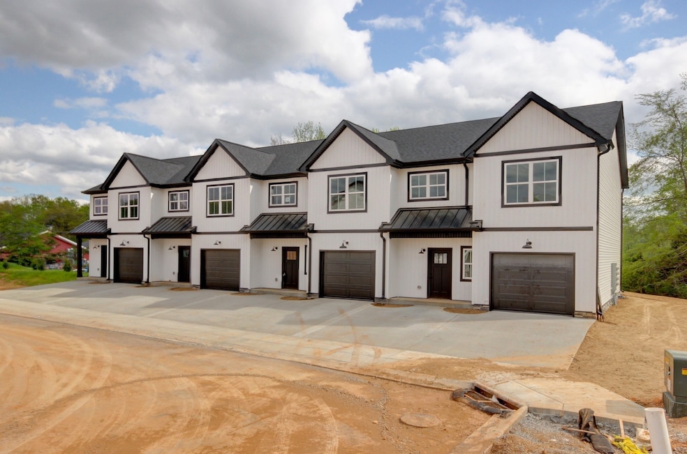 166 Sango Dr unit 43, Clarksville, TN 37043 - photo 1