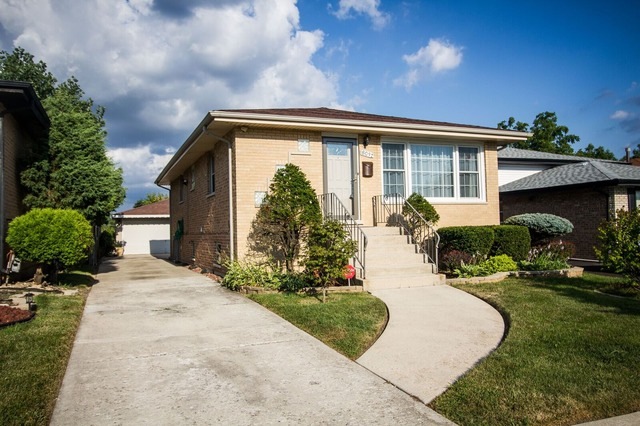 18037 Ravisloe Terrace, Country Club Hills, IL 60478 - photo 1