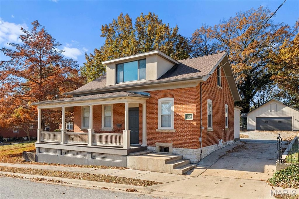 Under Contract $245,000 • Co-Listing Agent