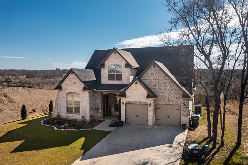 432 Roberts Run, Sherman, TX 75092 - photo 1