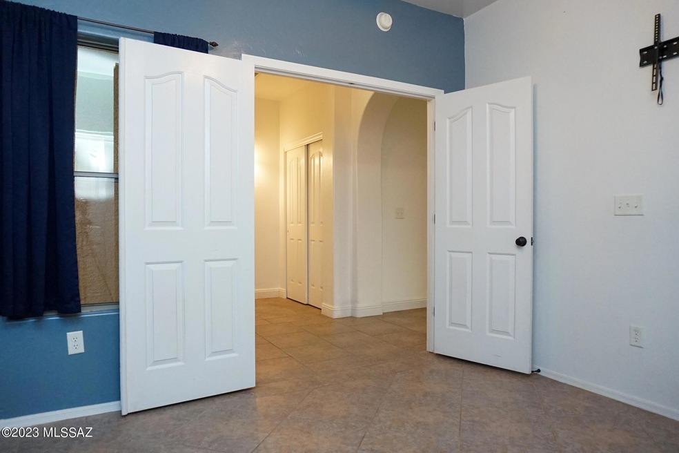 Bedroom-office