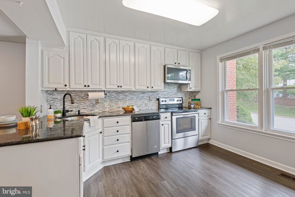 25 Inverin Cir, Lutherville Timonium, MD 21093 - photo 1