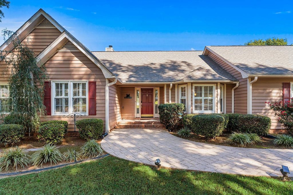 Under Contract $440,000