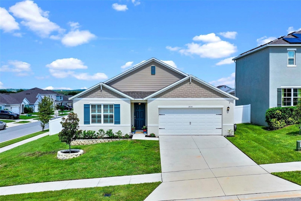 For Sale $419,800 • Co-Listing Agent