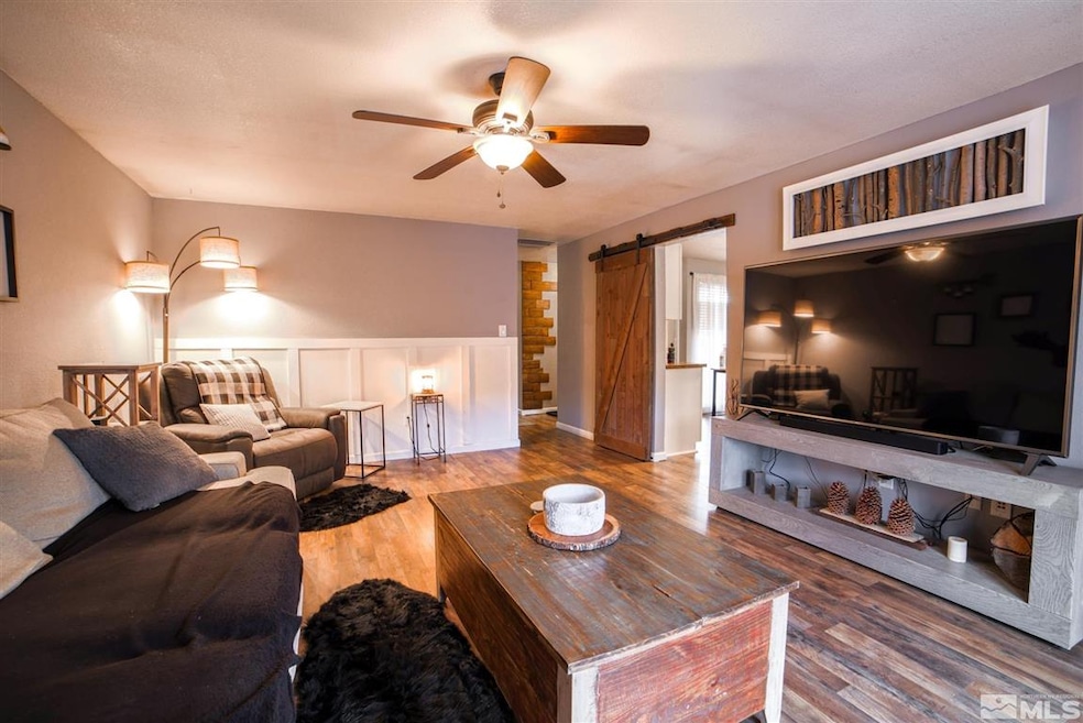 984 E Greenbrae Dr, Sparks, NV 89434 - photo 1