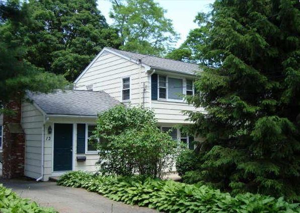 13 Earl St unit 1, Norwalk, CT 06854 - photo 1