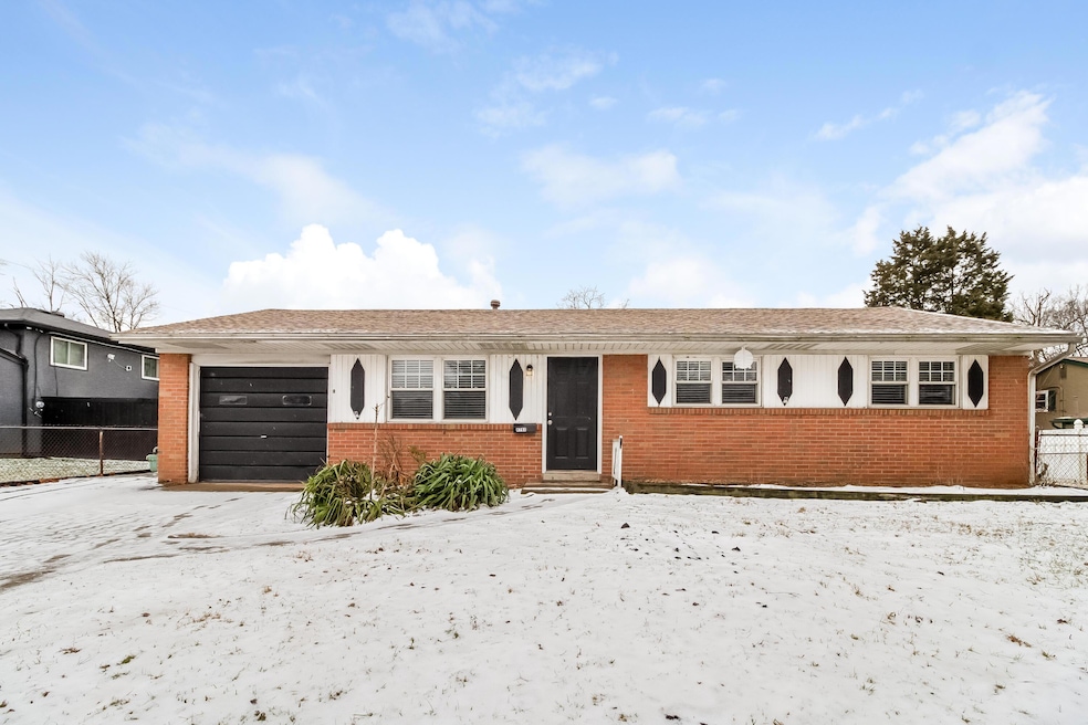 4793 Carbondale Dr, Columbus, OH 43232 - photo 1