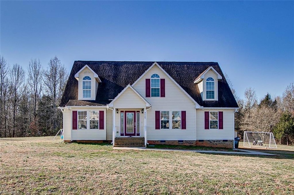 3006 Barberry Ct, Asheboro, NC 27205 - photo 1