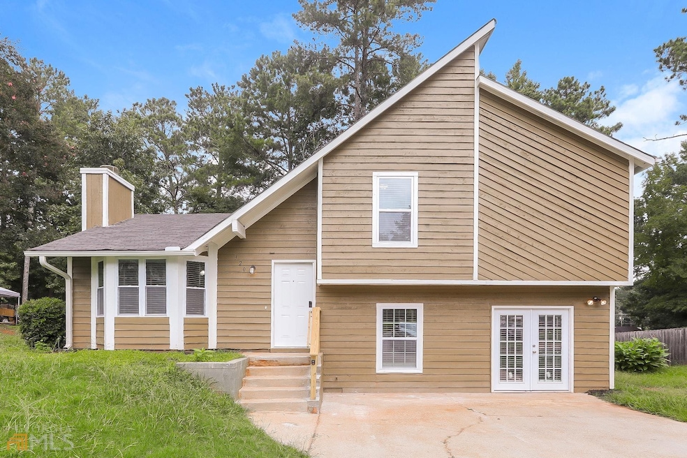 320 Windsor Walk SE, Conyers, GA 30094 - photo 1