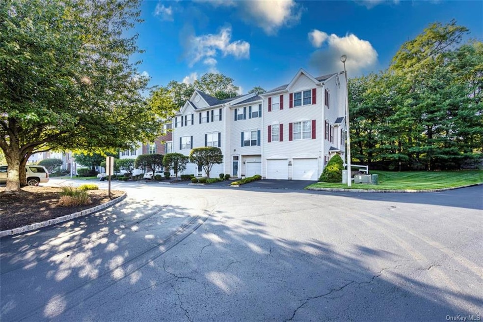 49 Meadow Ln unit 9F, Nanuet, NY 10954 - photo 1