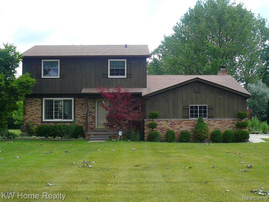 5607 Farmington.JPG