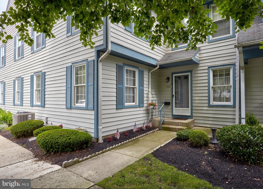 813 Westfield Dr unit 1, Cinnaminson, NJ 08077 - photo 1