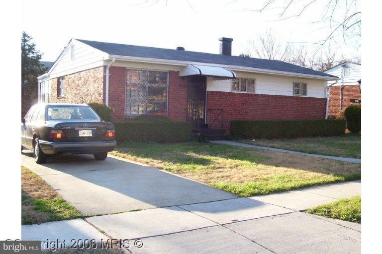 5908 Rosedale Dr, Hyattsville, MD 20782 - photo 1