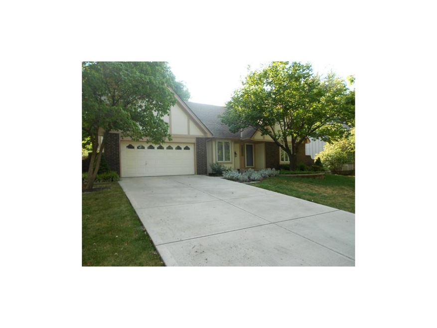 10430 Noland Rd, Lenexa, KS 66215 - photo 1