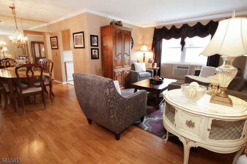 33 Knox Terrace unit 1C, Wayne, NJ 07470 - photo 1