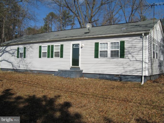 19620 Piney Point Rd, Valley Lee, MD 20692 - photo 1