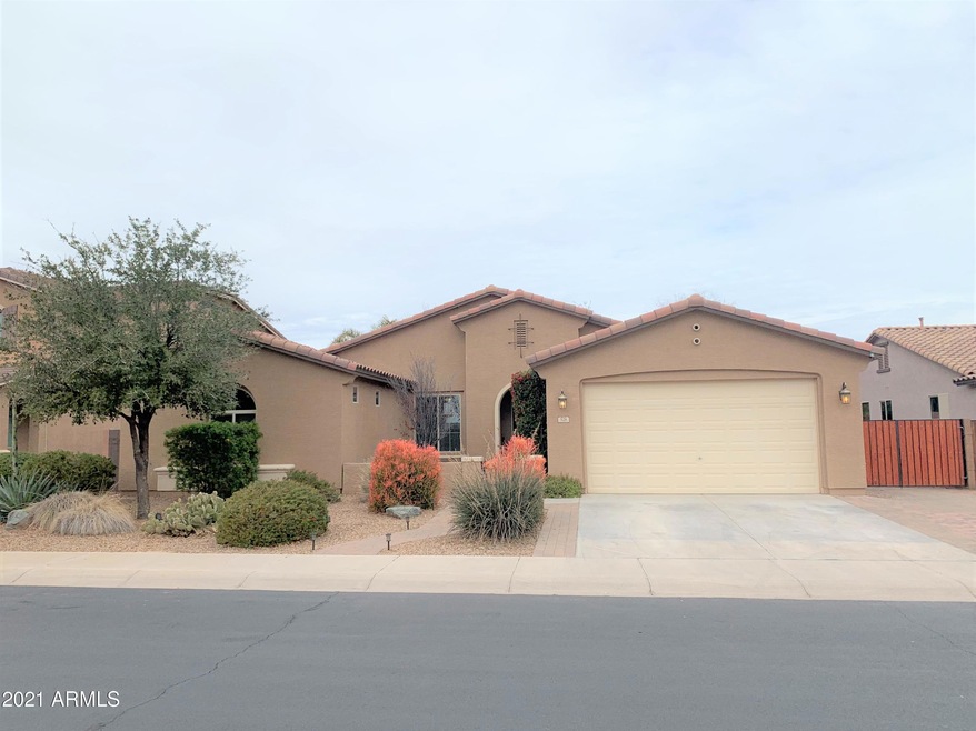 526 W Yellow Wood Ave, San Tan Valley, AZ 85140 - photo 1