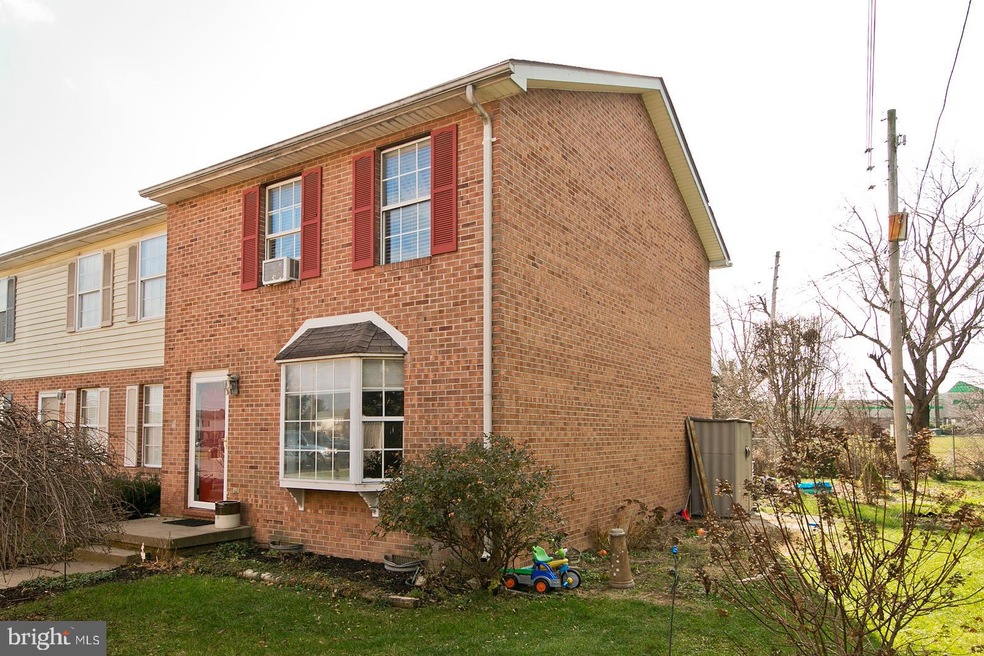 109 Nottoway Dr, Stephens City, VA 22655 - photo 1