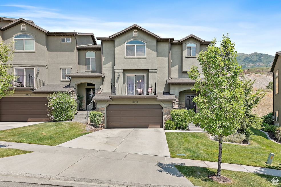 Under Contract $449,900