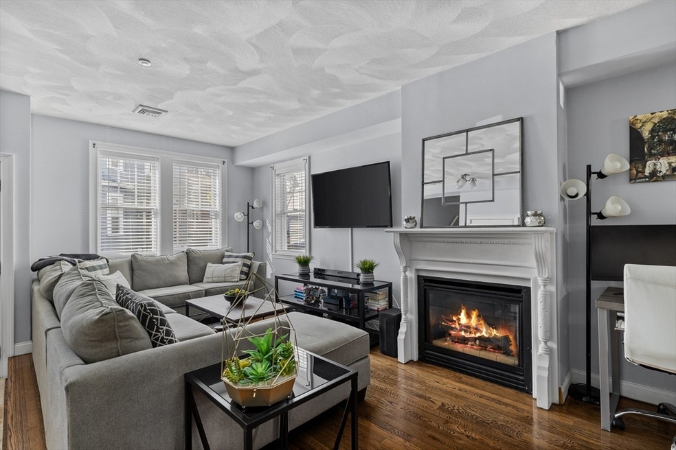 148 W 8th St unit 148, Boston, MA 02127 - photo 1