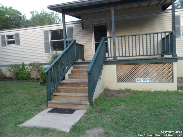 15047 Antonio Dr unit 5, Helotes, TX 78023 - photo 1