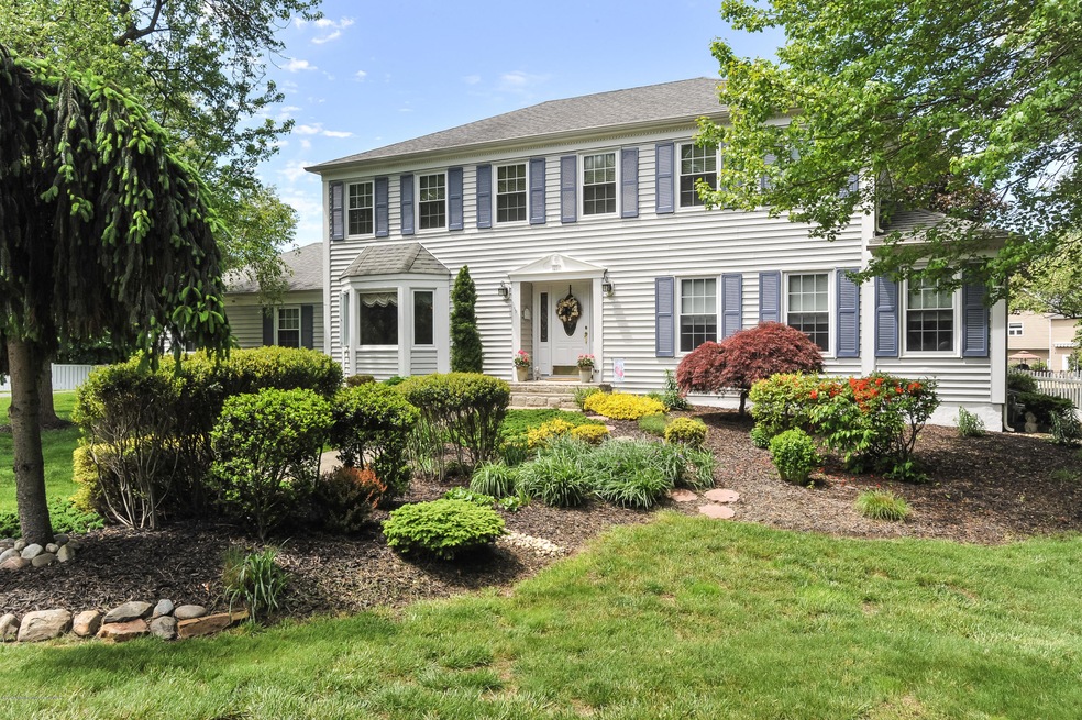 6 Gibbons Ct, Middletown, NJ 07748 - photo 1