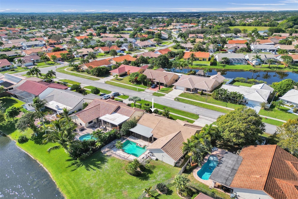 9215 Sun Pointe Dr, Boynton Beach, FL 33437 - photo 1