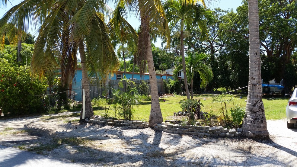 View of lot from northwest corner.