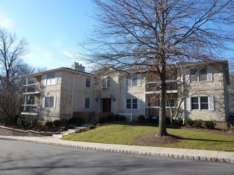 11H Heritage Dr, Chatham, NJ 07928 - photo 1