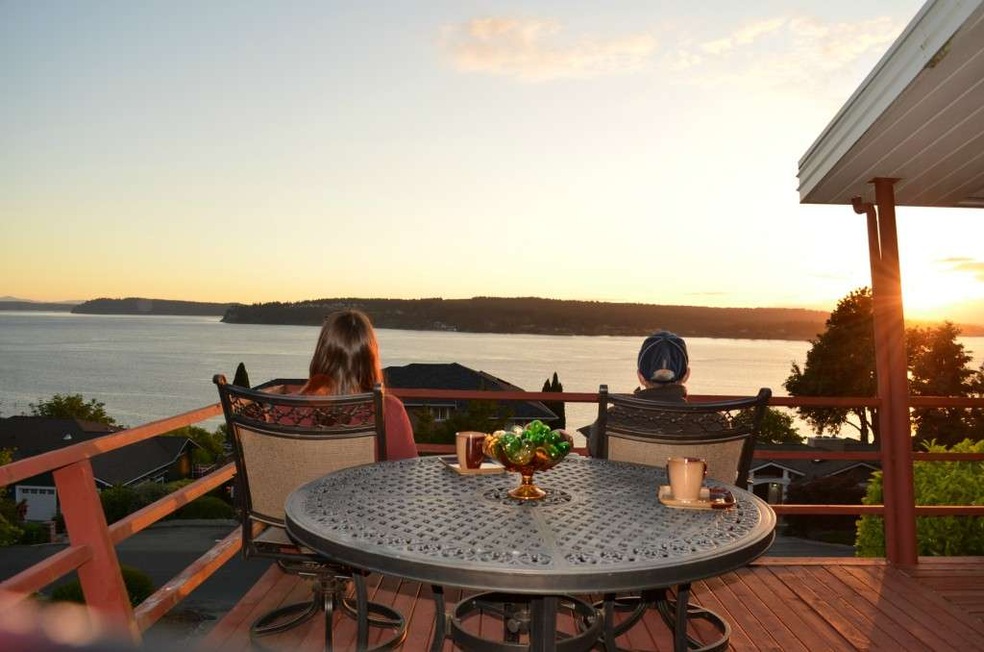 3529 Soundview Dr W, University Place, WA 98466 - photo 1