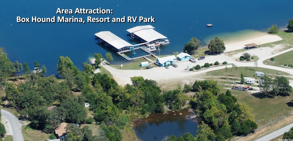 1307 Sunset Circle Dr, Horseshoe Bend, AR 72512 - photo 1